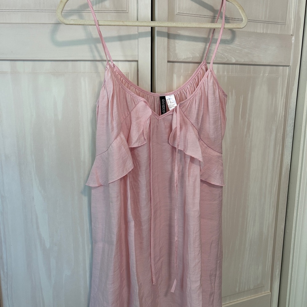 H&M Light Pink Sleeveless Dress